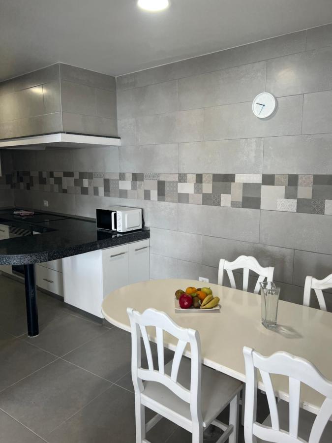 Edificio Playa Chica Apartman El Médano Kültér fotó